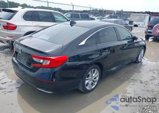 1HGCV1F13JA141968: 42560443