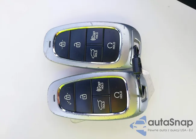 KM8R2DGE0RU716067: 42560466