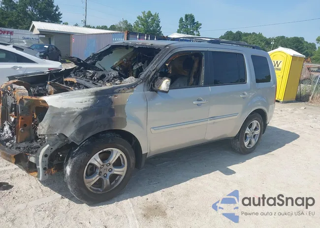 5FNYF3H71CB043496: 42561542