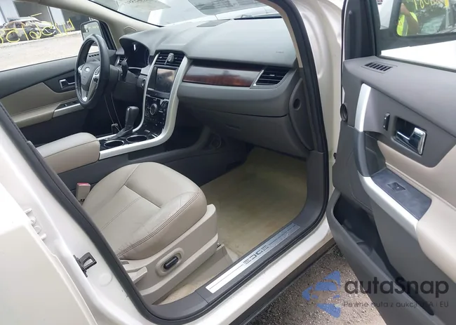 2FMDK3KC5BBA30273: 42561584