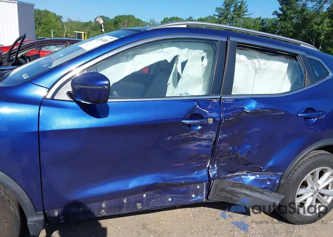 JN1BJ1CR7JW290986: 42561608