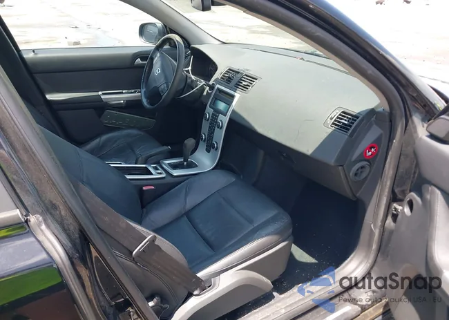 YV1672MS2B2545289: 42561630