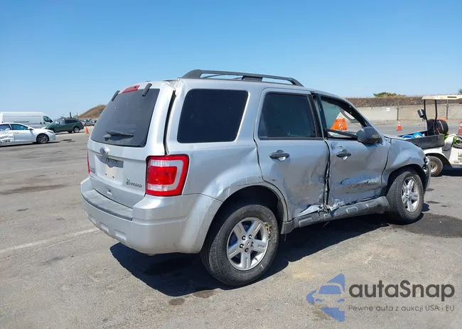 1FMCU4K33BKB53300: 42561682