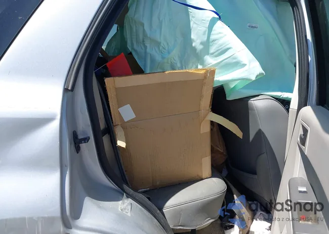 1FMCU4K33BKB53300: 42561682