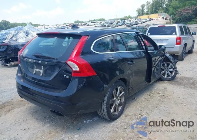 YV140MEK4G1288039: 42561747