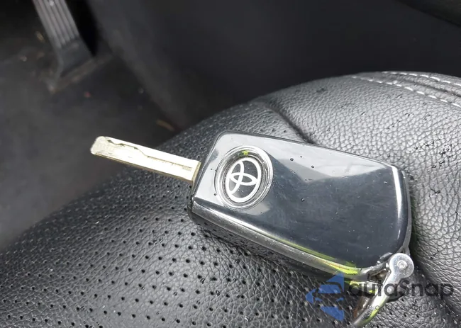 2T3F1RFVXMC211868: 42561809