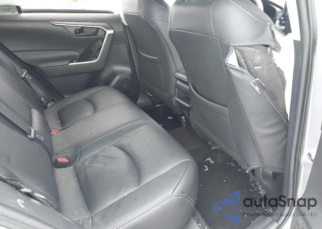 2T3F1RFVXMC211868: 42561809