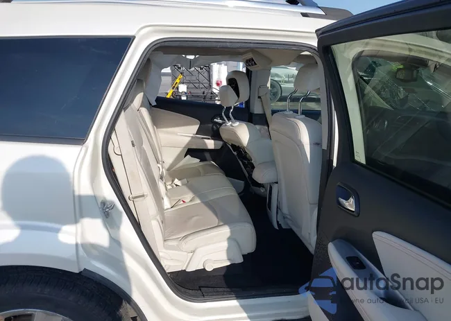 3C4PDDDG5DT567654: 42561948