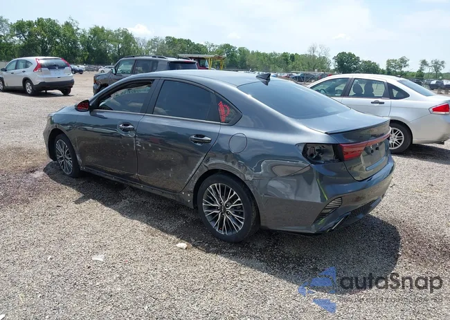 3KPF54AD2RE712308: 42562074