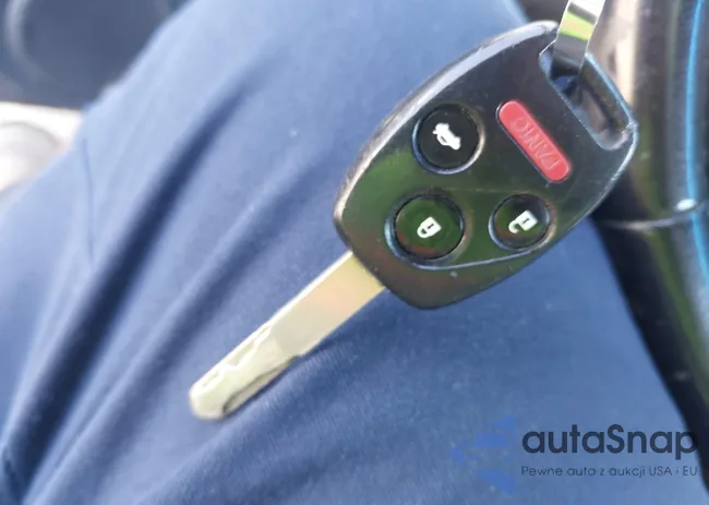 1HGCS1B80BA013071: 42562116