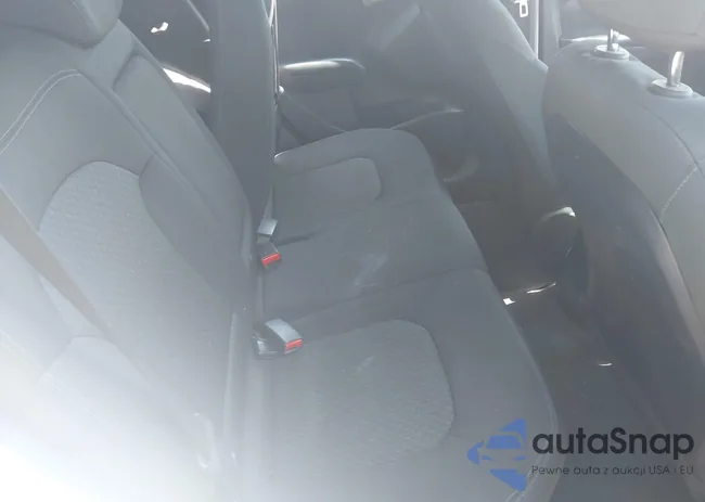 KM8JT3AB7DU563750: 42561136