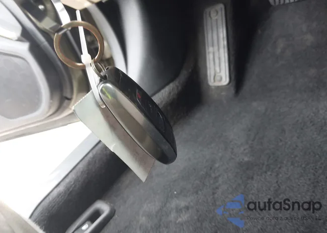 4S4BSALC2F3221553: 42561151