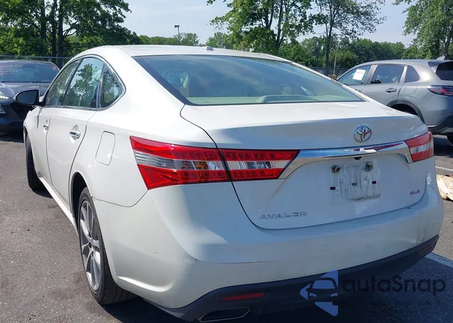 4T1BK1EB9EU111225: 42561314