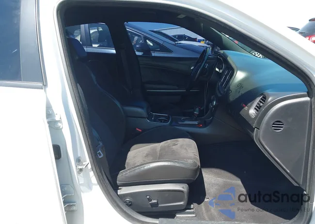 2C3CDXGJ7LH120696: 42561473