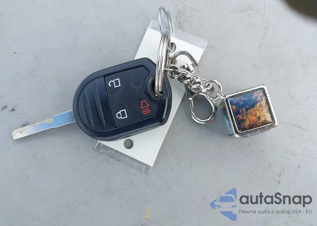 1FMCU0HD9JUA86388: 42562725