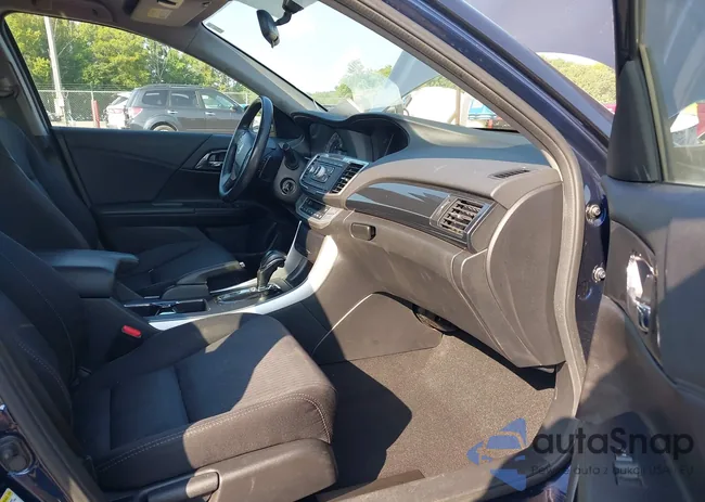 1HGCR2F50EA052152: 42562795