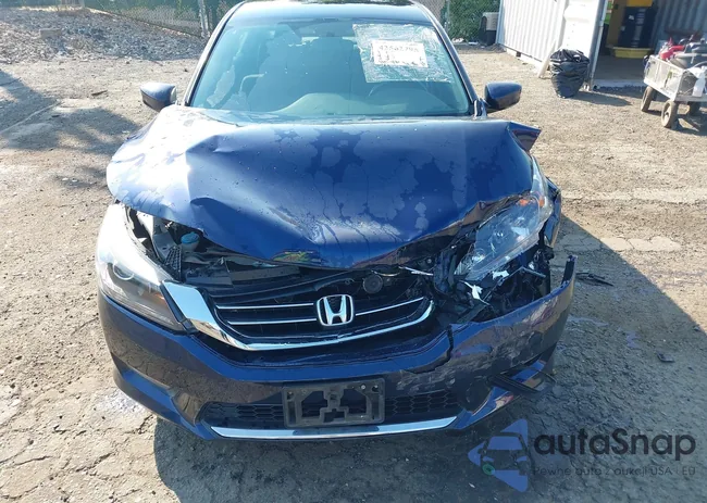 1HGCR2F50EA052152: 42562795