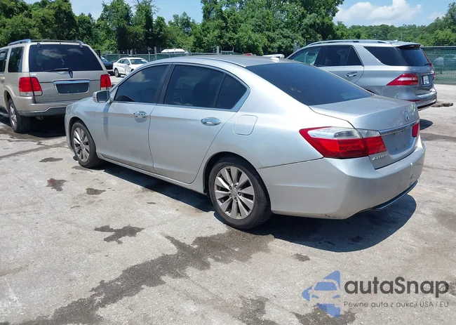 1HGCR2F80DA186202: 42562840