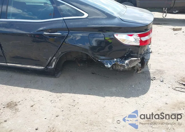 KMHFG4JG2CA133104: 42562933