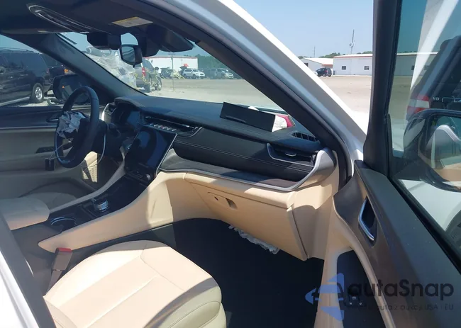 1C4RJHBG6RC698607: 42562966