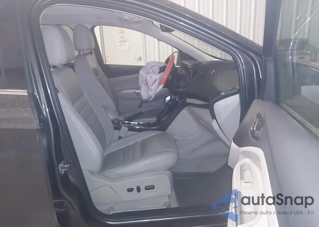 1FMCU0J97GUB03722: 42563014