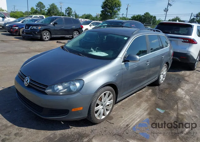 3VWPL7AJ9CM692845: 42563053