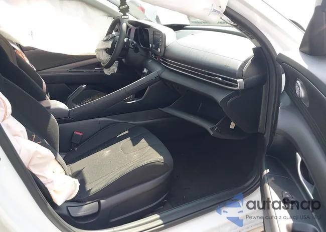 5NPLM4AG3NH082353: 42562155