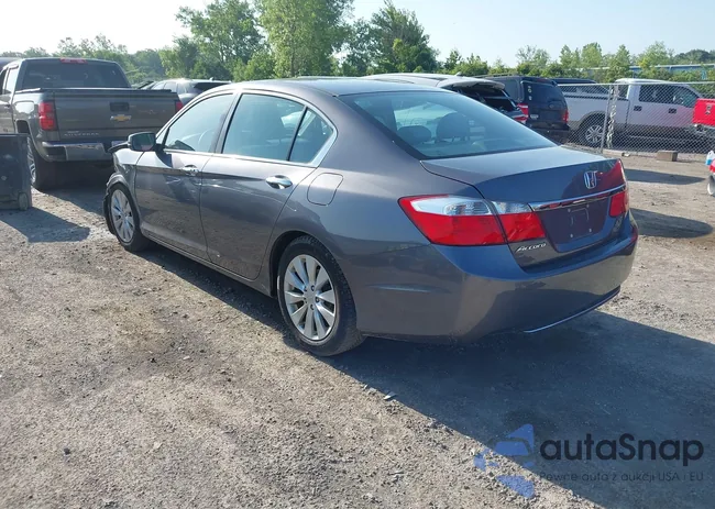 1HGCR2F79EA143292: 42562200