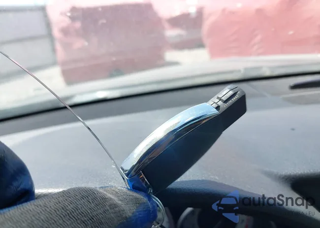 WDDKJ7DB3EF250675: 42562497