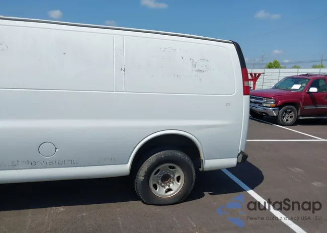 1GTGG25C481160574: 42563555