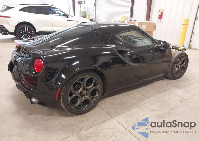 ZARBAAA40JM262002: 42563583