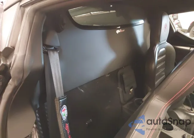 ZARBAAA40JM262002: 42563583