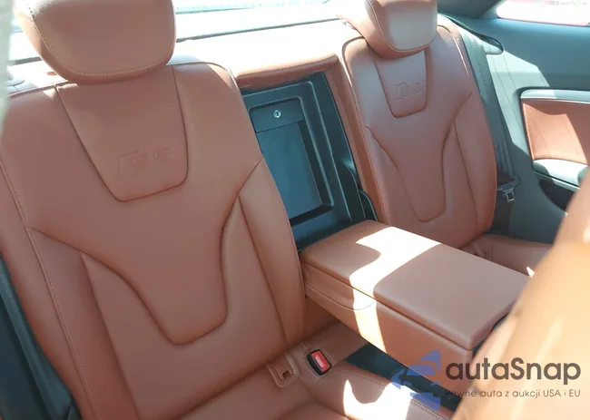 WAUVVAFR2AA044190: 42563669