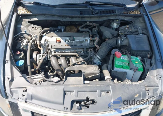 1HGCP2F3XAA143850: 42563676