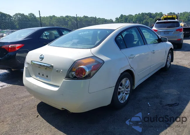 1N4AL2APXAN497717: 42563685