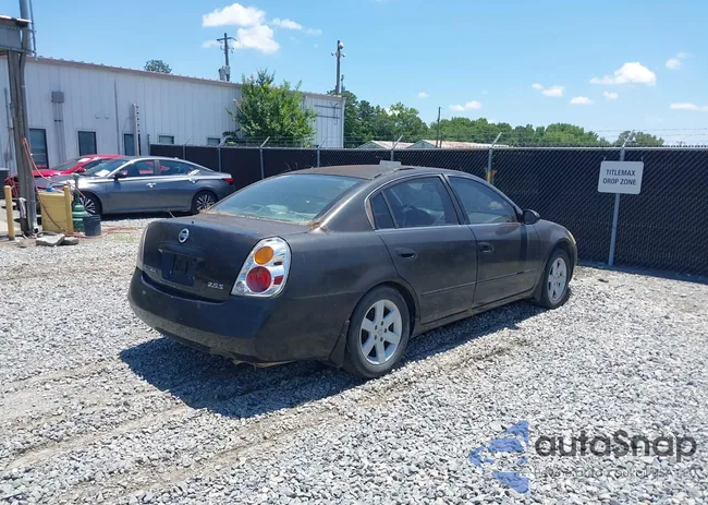 1N4AL11D02C106183: 42563736