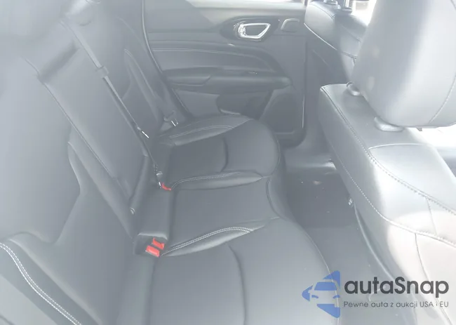 3C4NJDCN9RT164977: 42563780