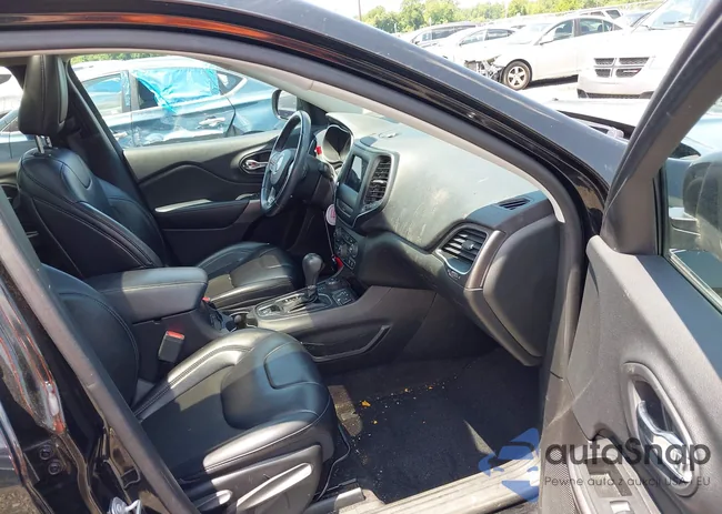 1C4PJMLB4KD174892: 42563790