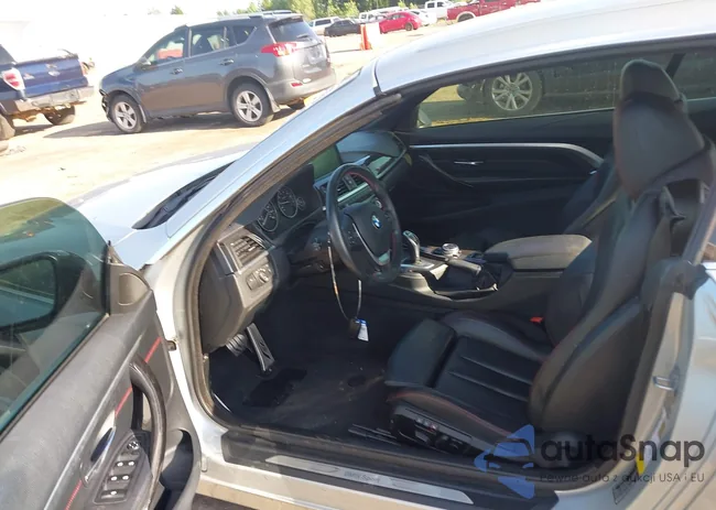 WBA3V5C54EP751181: 42563810