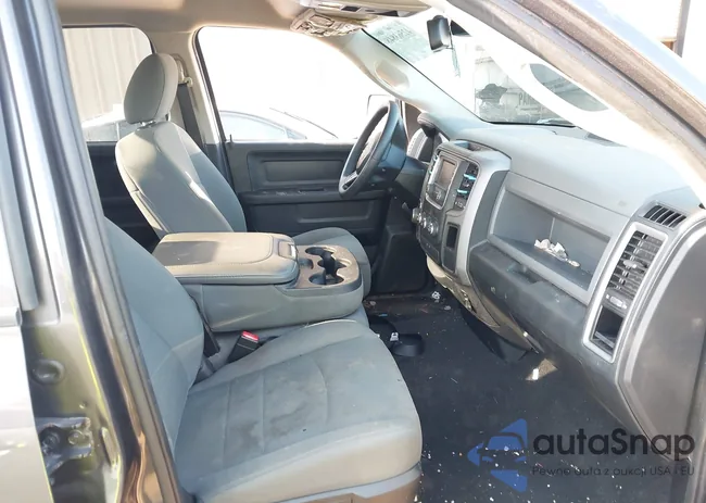 1C6RR7FG3GS409660: 42563848