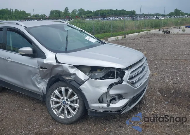 1FMCU0JDXHUA48916: 42564030