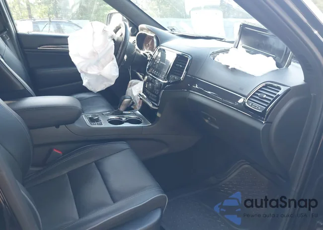 1C4RJFCT0LC176966: 42563135