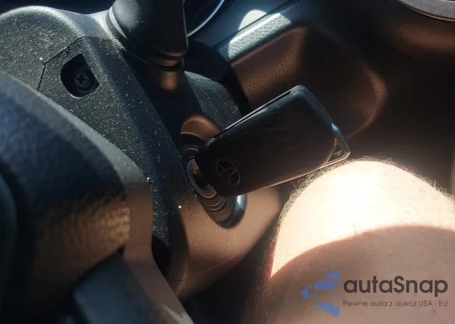 4T1B11HK9KU189398: 42563146