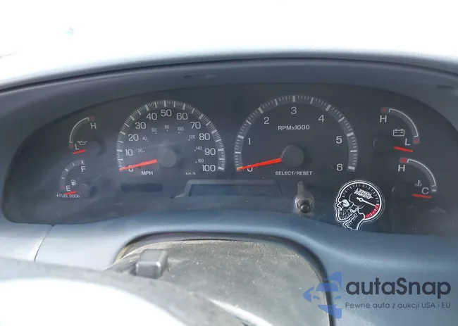 1FTRX18W4XKA38301: 42563147