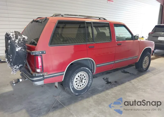 1GNDT13W2P2202181: 42563244