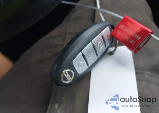 5N1AZ2MGXHN126910: 42563249