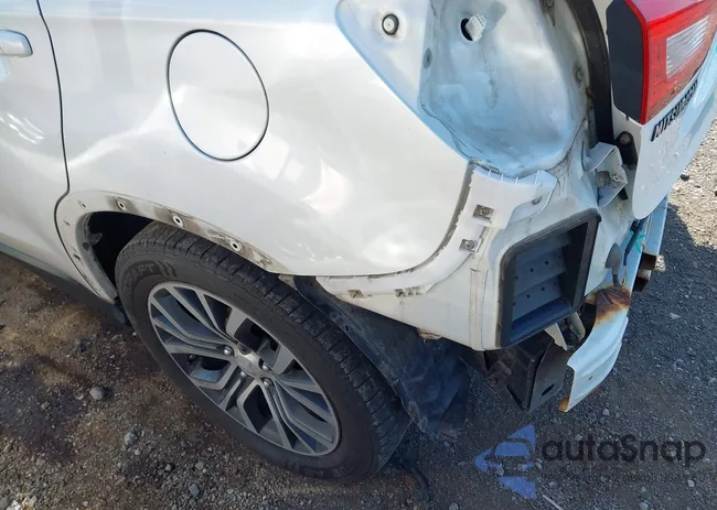 JA4AR4AW8GZ031730: 42563322