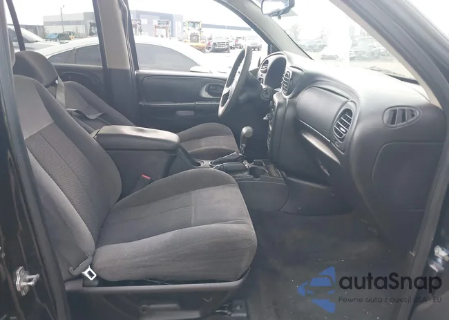 1GNDS13S682246573: 42563323