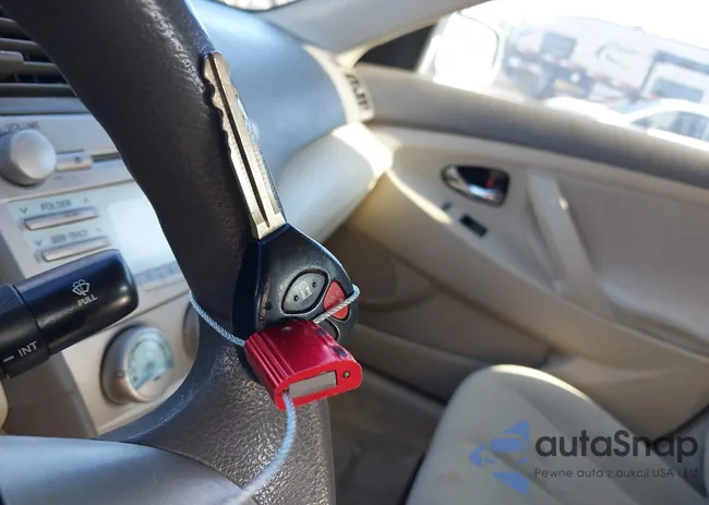 4T1BE46K17U722943: 42563331