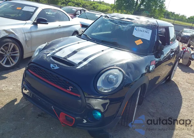 WMWXP7C51F2A40742: 42563382